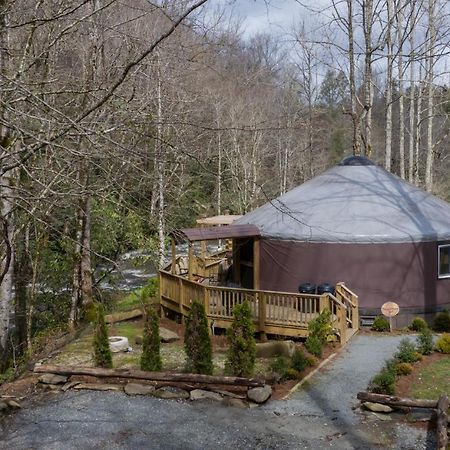 Villa Tranquil Haven Luxy Yurt - Creekside Glamping With Private Hot Tub à Topton Extérieur photo